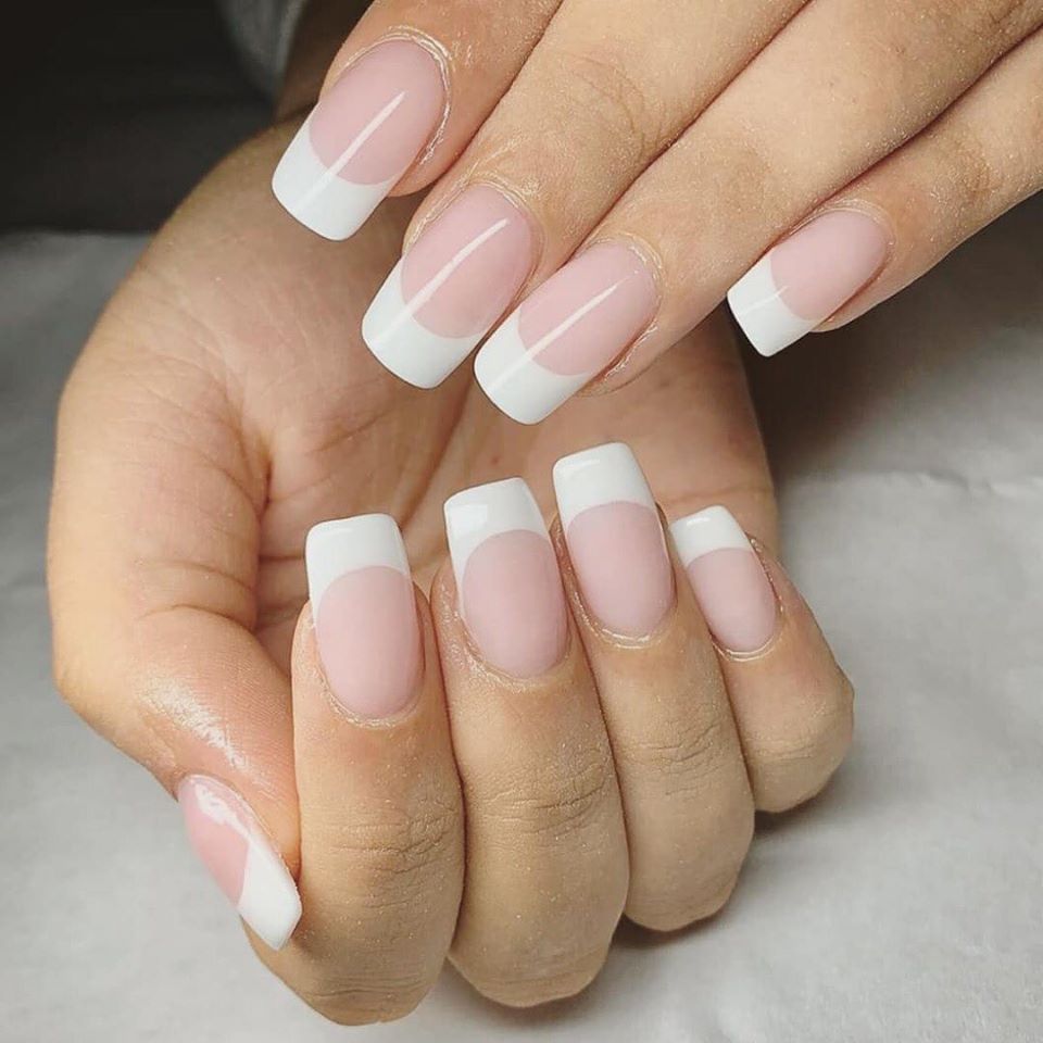 Best French Nails Service in Lahore